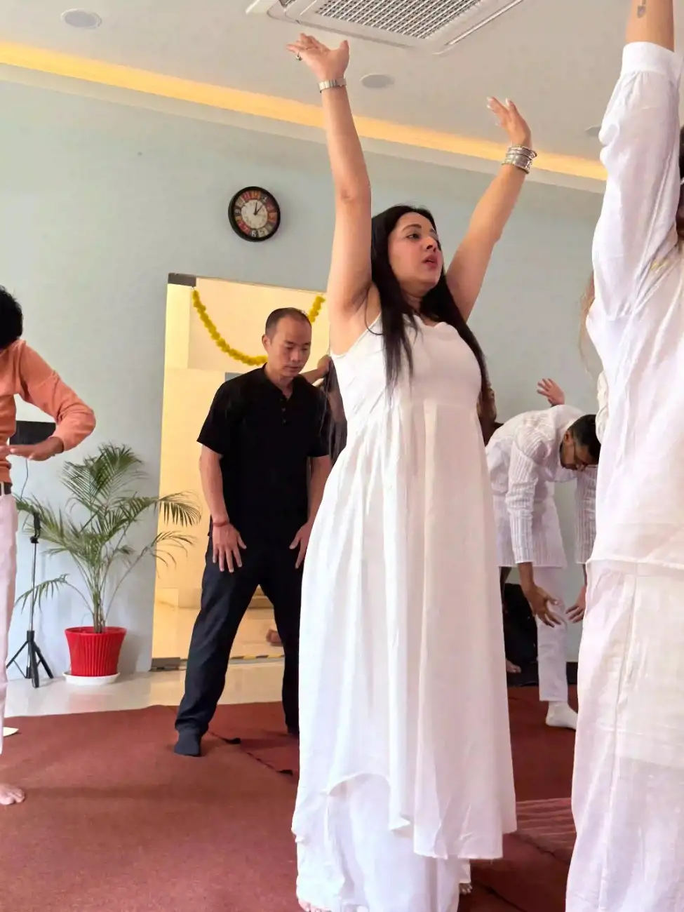 Access Bars workshop session at The Healing Room, New Delhi